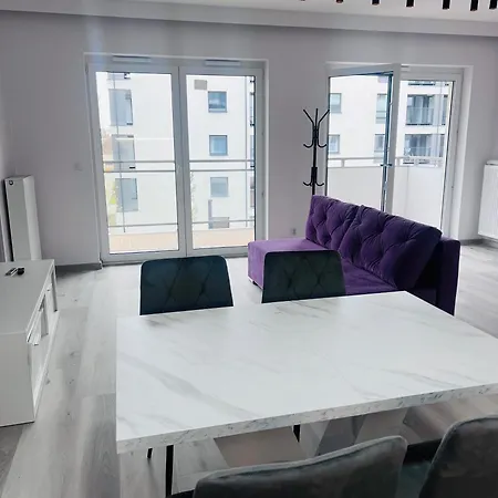 Luna Deluxe Centrum- River Point Apartment *