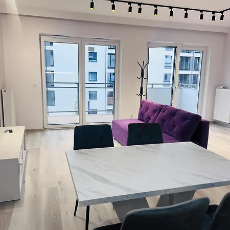 Luna Deluxe Centrum- River Point Apartment *